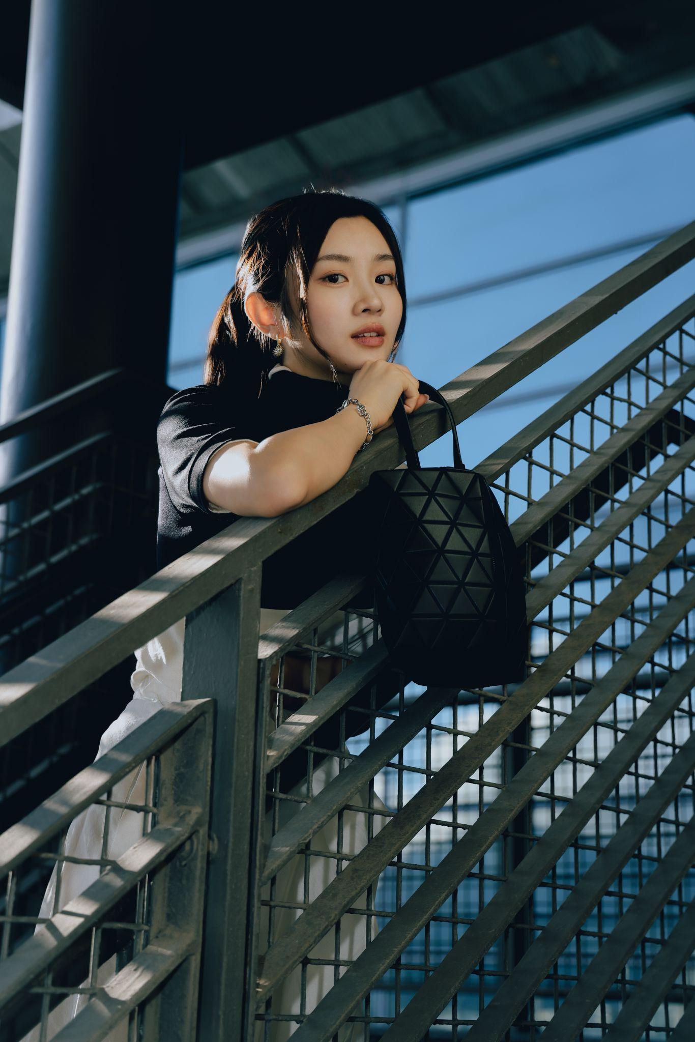 Candy比兩位隊友早一步於晚上7時出發。