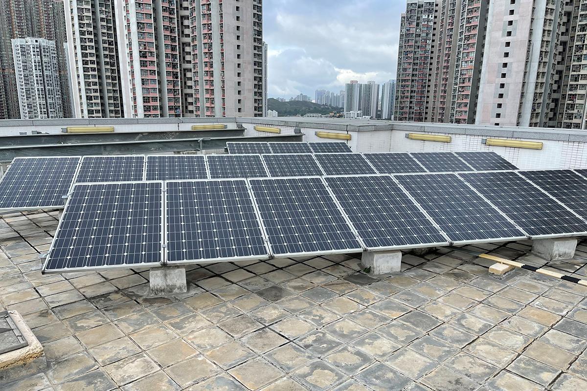 醫管局在13間醫院安裝光伏太陽能板。(醫管局提供)