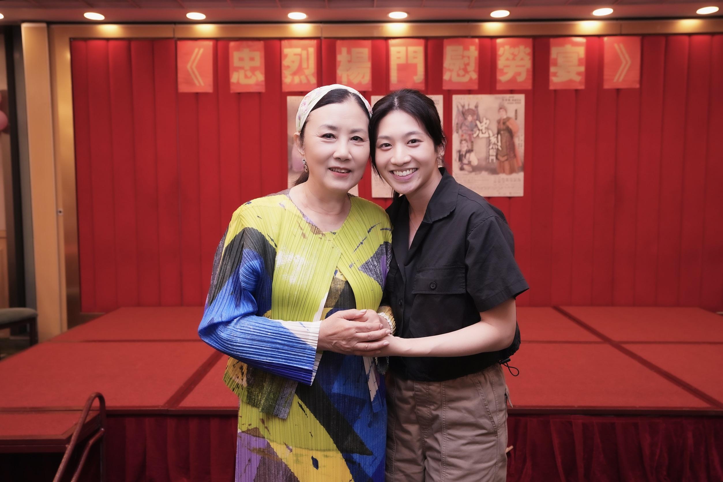 梁非同感謝阿姐提點令她演技大進。