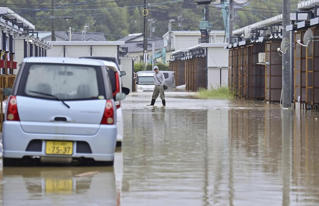 石川縣輪島市多處住宅區被淹浸。(美聯社)