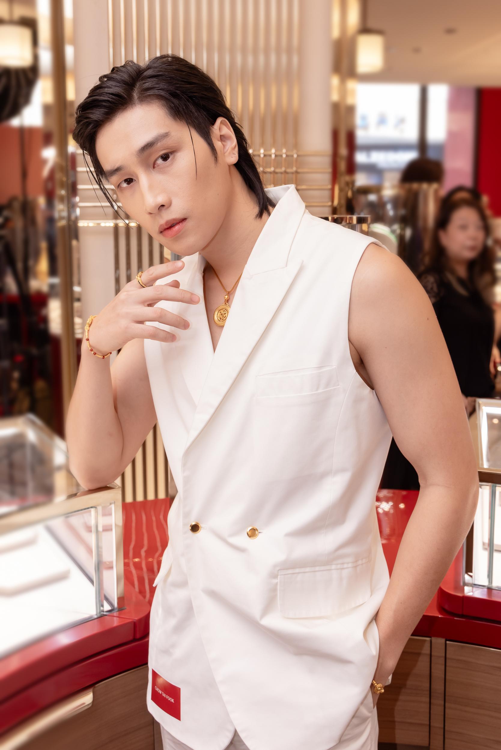 《黑幫少爺愛上我》男星Bible今年擔正《4Minutes》再度人氣急升。