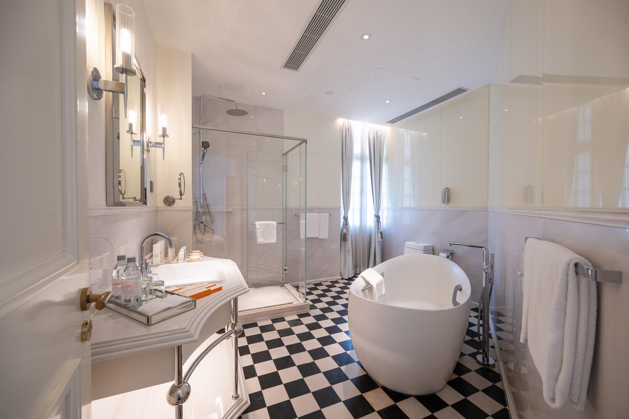 Chloé Atelier des Fleurs 主題套房