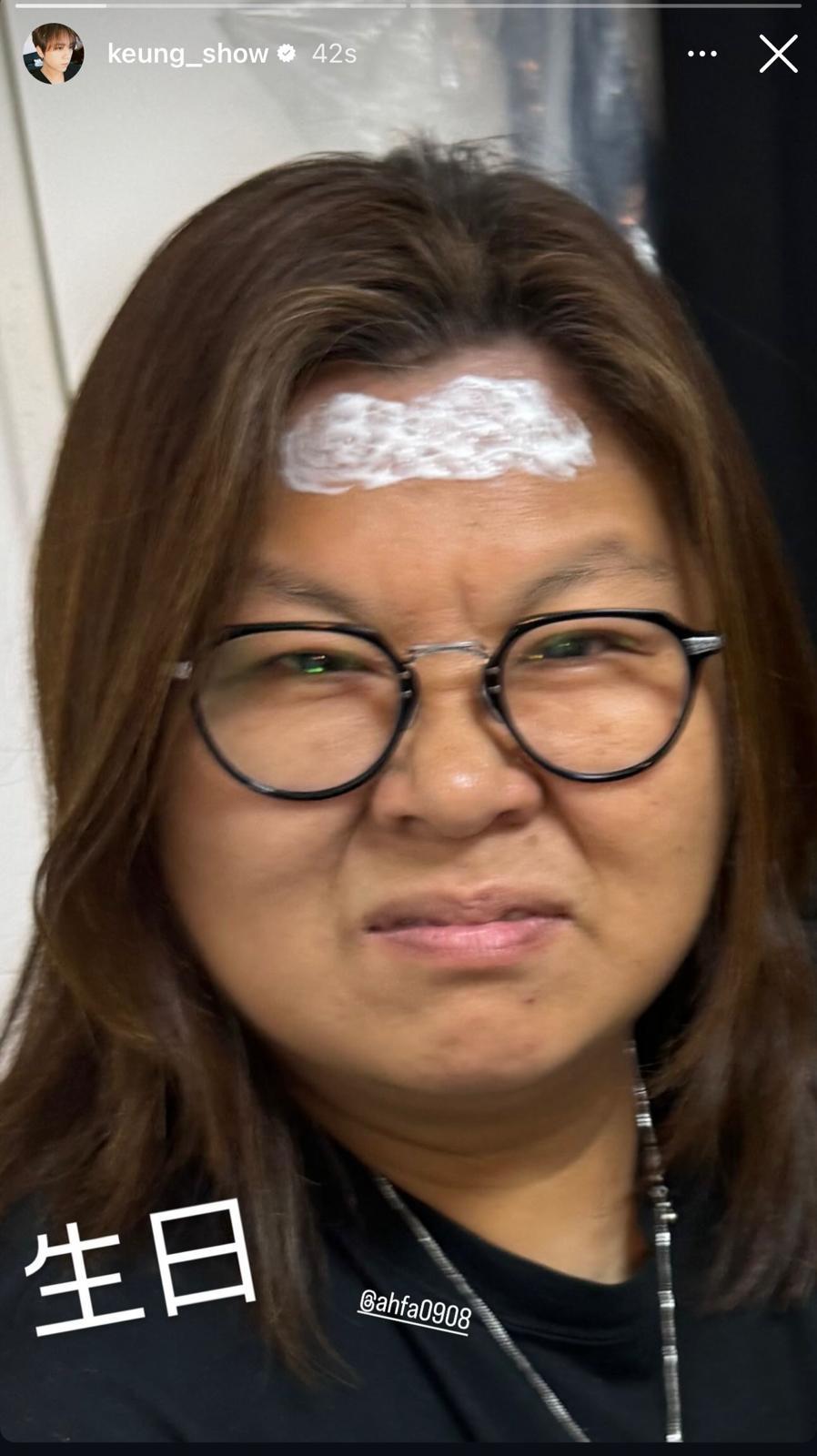 姜濤昨晚在IG story連環出擊,以黑圖賀花姐和Jeremy生日。