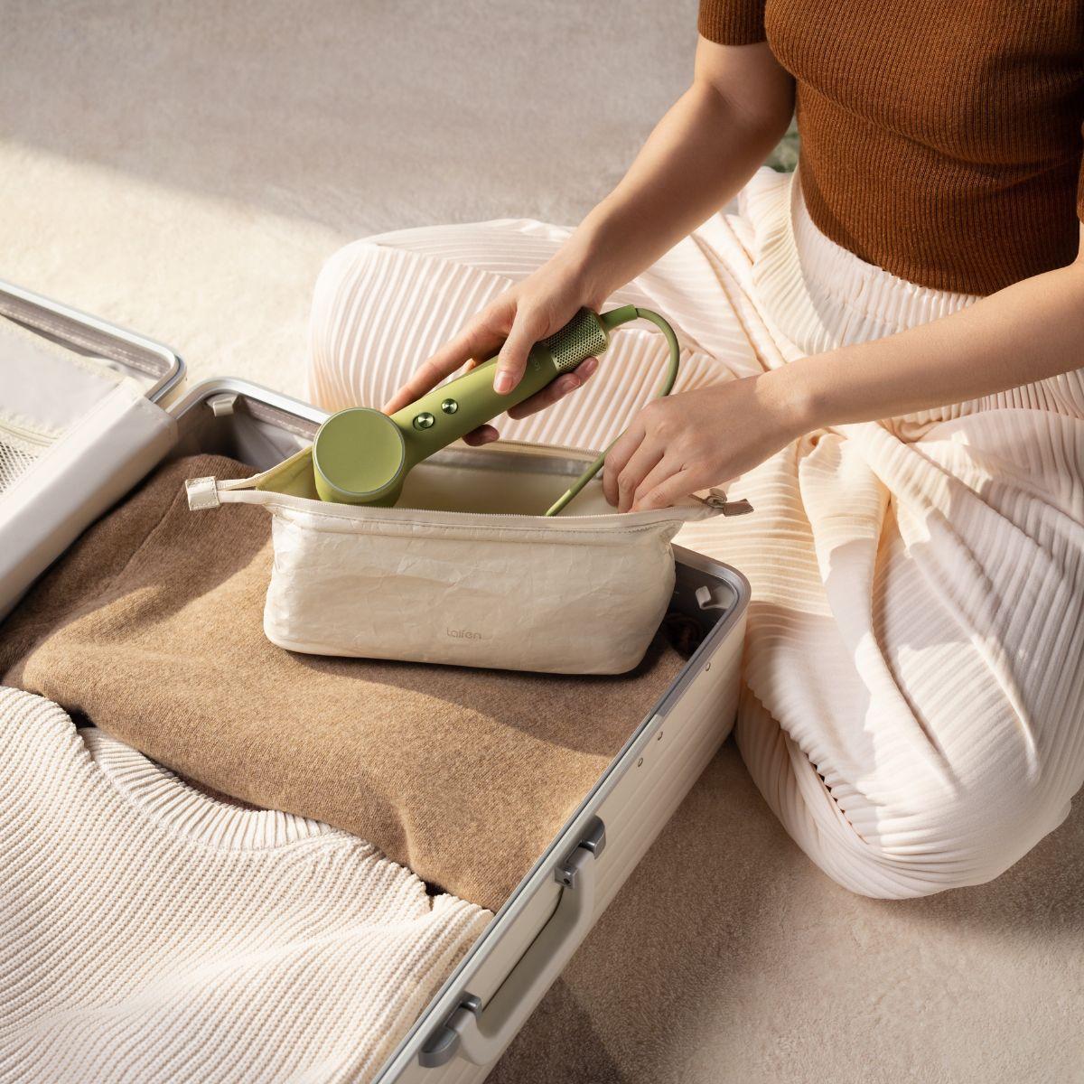 對比人氣產品Laifen SE,Laifen Mini體積縮小33%,重量減少27%。