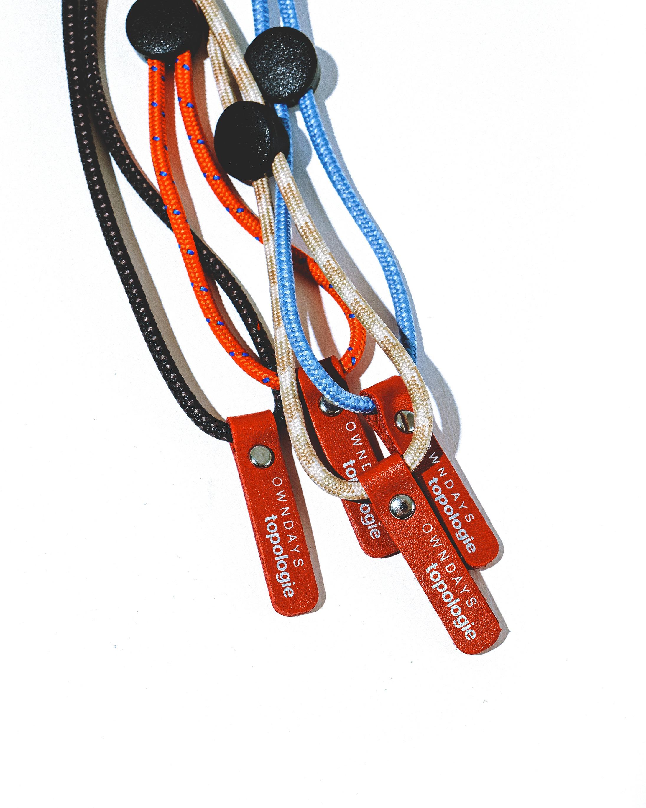 OWNDAYS X Topologie首度聯乘 聯名掛繩眼鏡及多用途收納包 美感與實用兼備