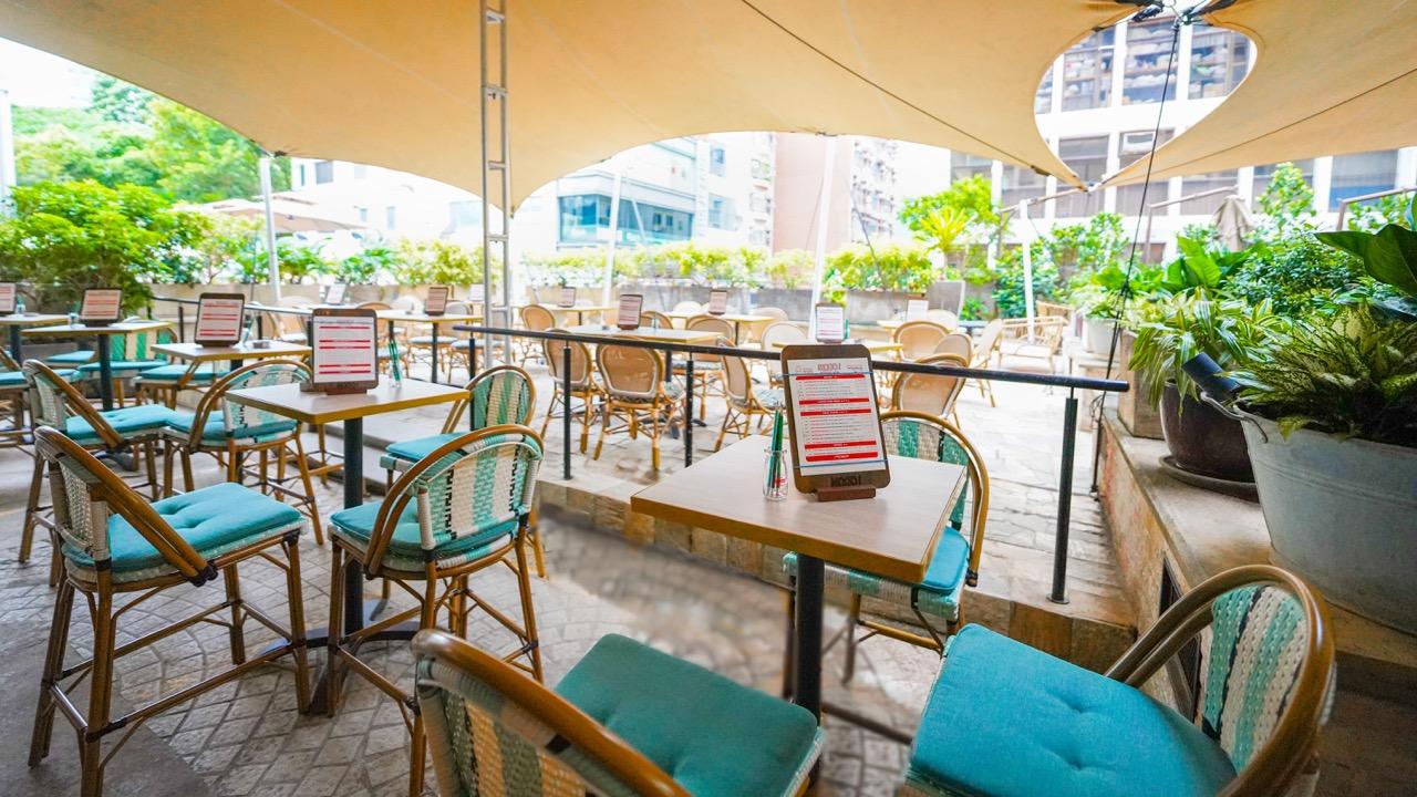餐廳設有戶外座位。