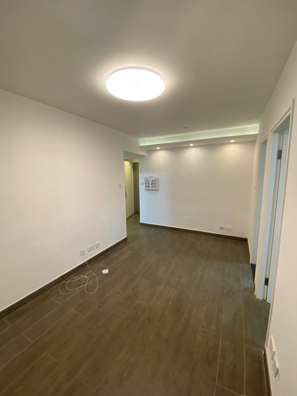 長方形大廳間隔闊大實用,裝修亦十分新淨。(代理提供)