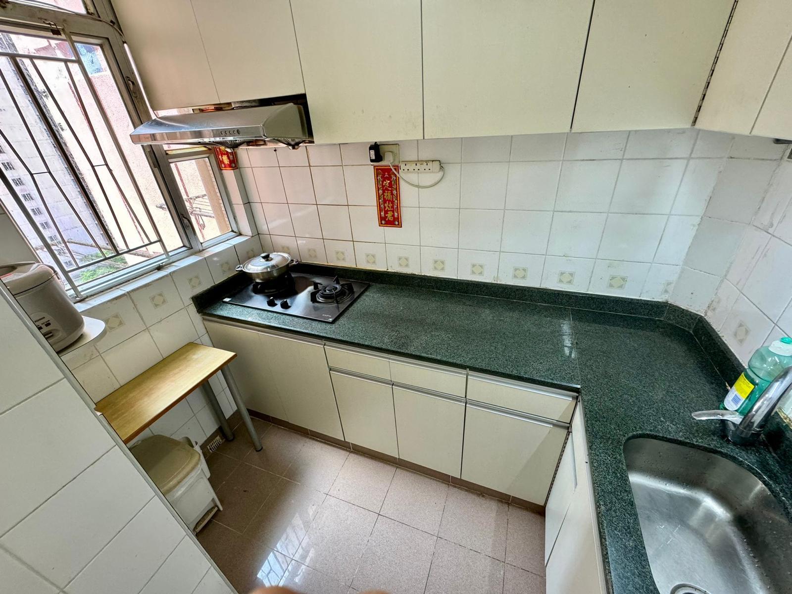 闊大的廚房,光猛通爽。(代理提供)