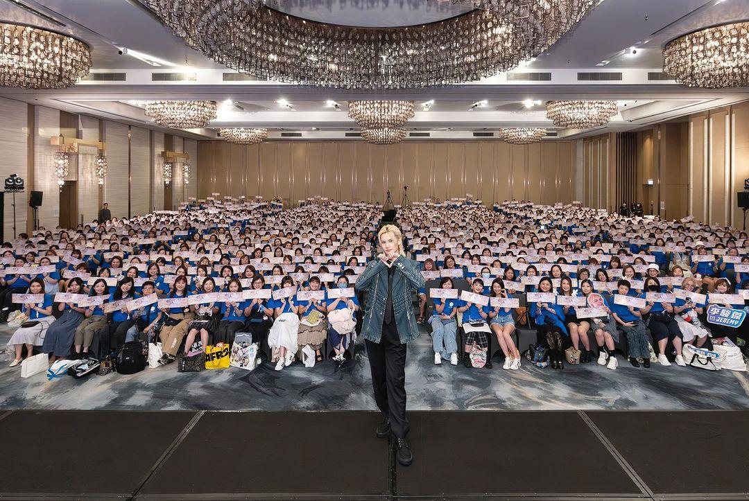 Jeremy今日29歲生日,上周日出席生日會與近千名Unicorns慶祝。