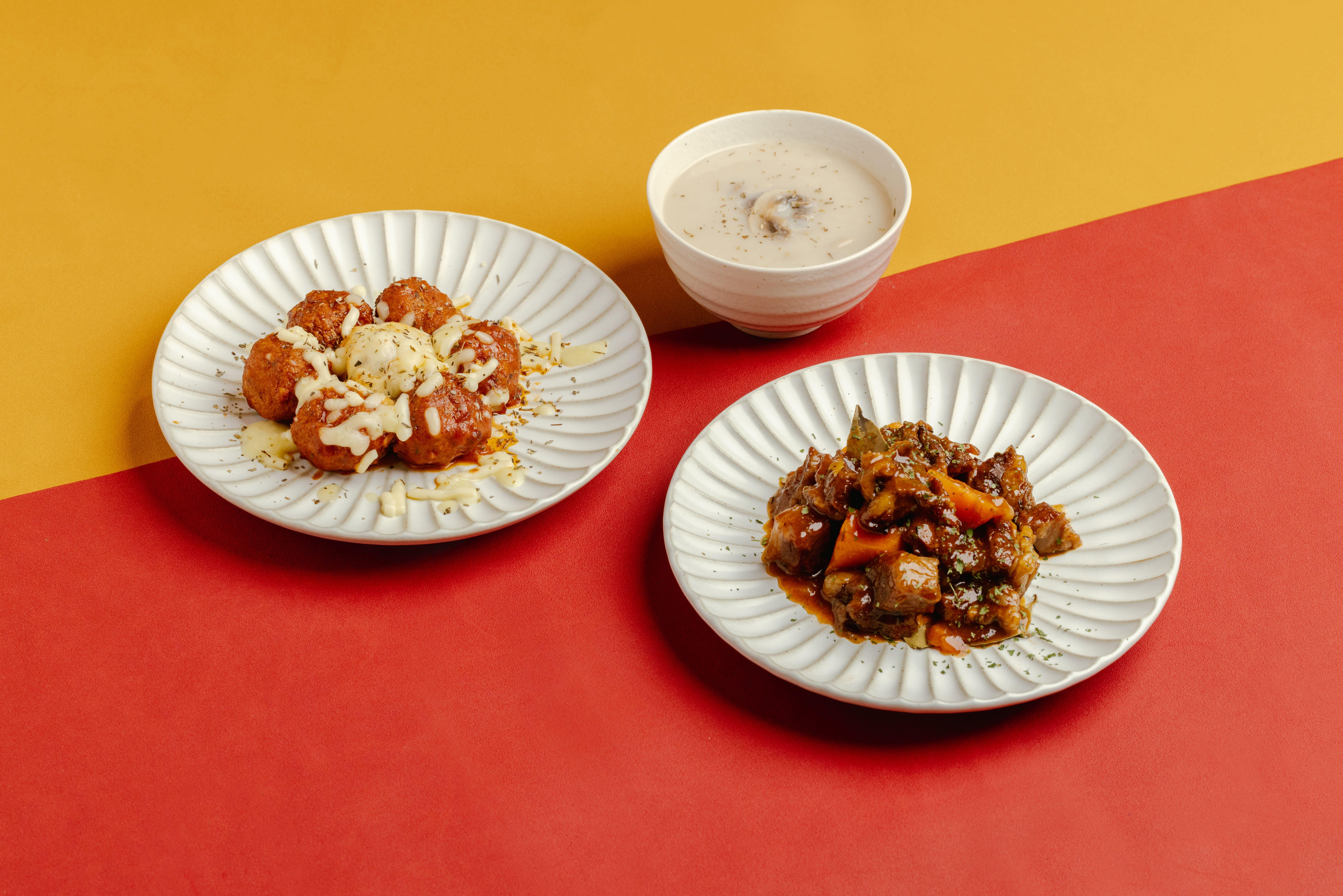 「和洋祭」推出紅酒燉牛肉、意式番茄肉丸、磨菇忌廉湯。