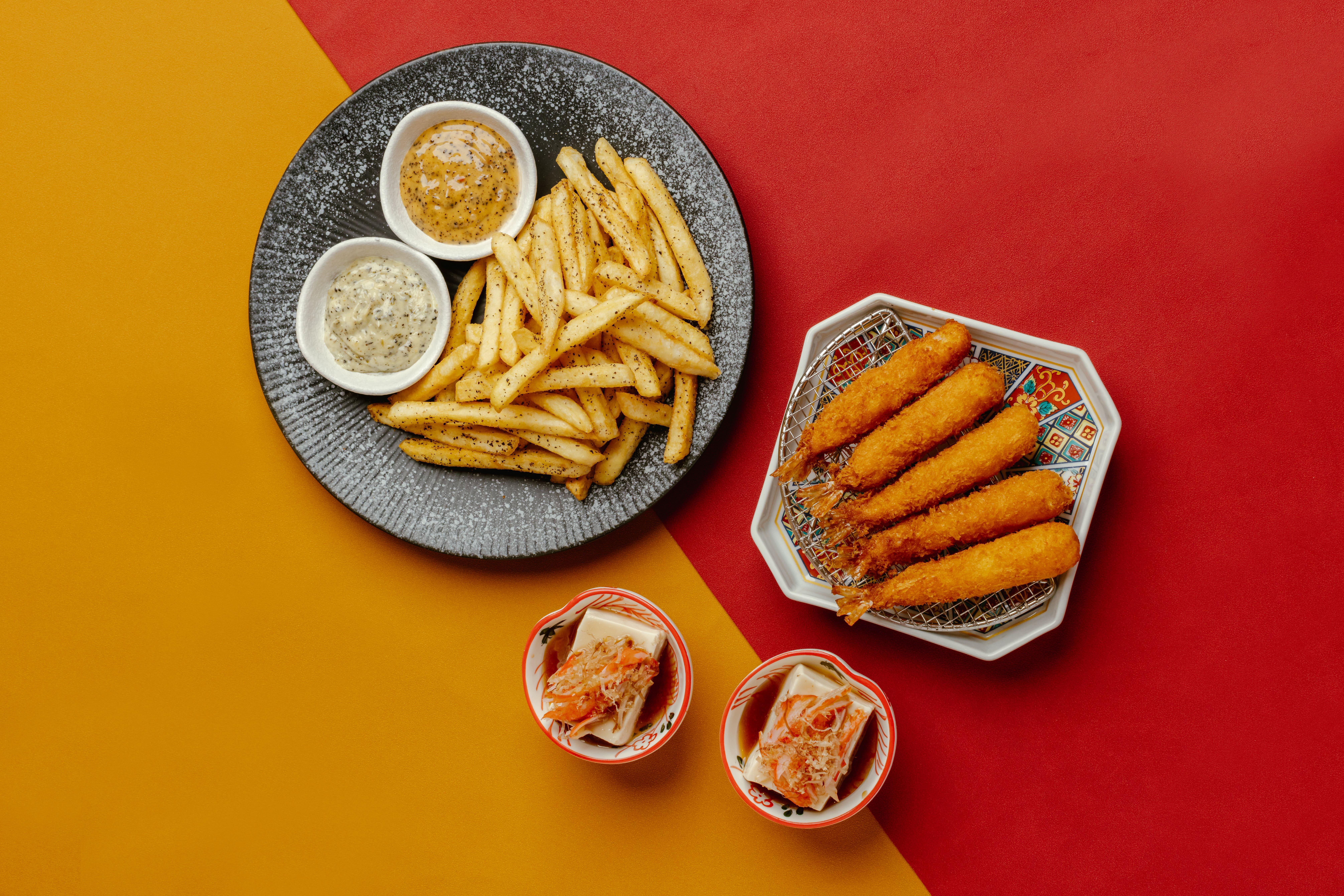 「和洋祭」推出吉列炸蝦、炸薯條配黑松露醬及香草松露醬。