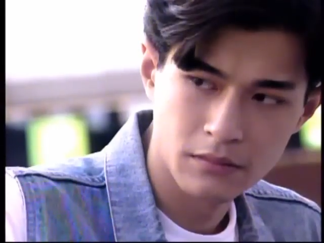 《最後的纏綿》MV。