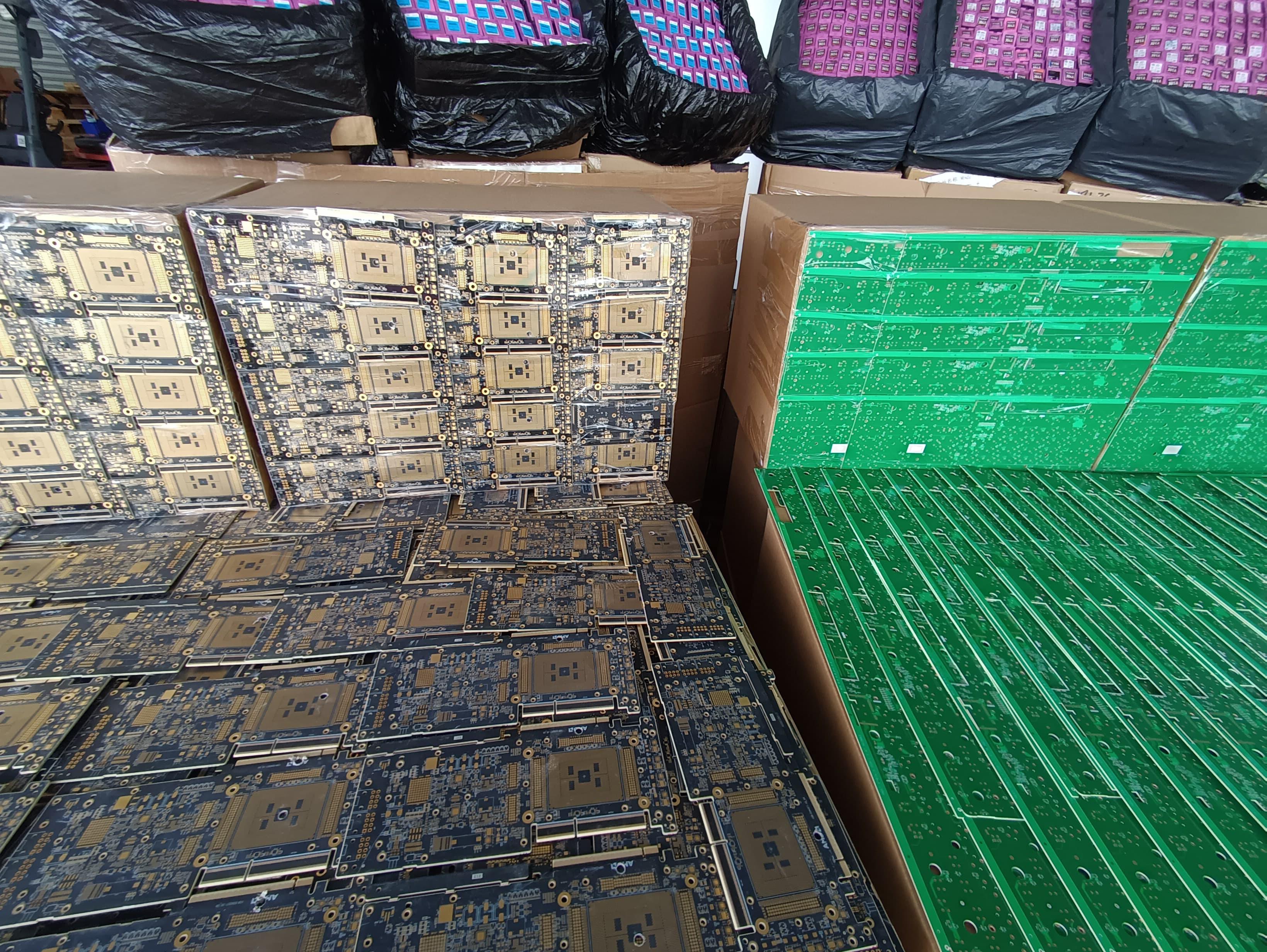 海關破獲3宗遠洋船走私案件 檢獲市值5億元電子產品