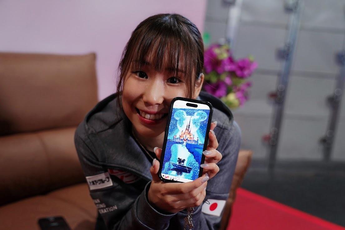 除了滑冰,三原還喜歡與朋友購物和鑽石畫,她也期待在比賽後能有時間遊覽香港迪士尼樂園。