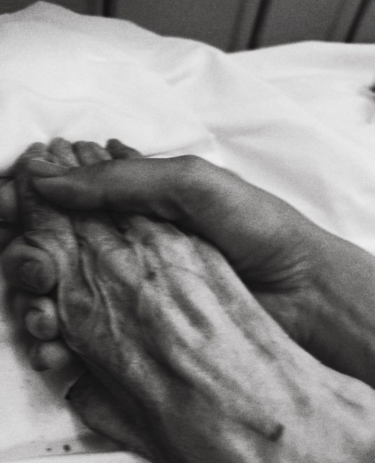 彭秀慧的母親於兩年前離逝。