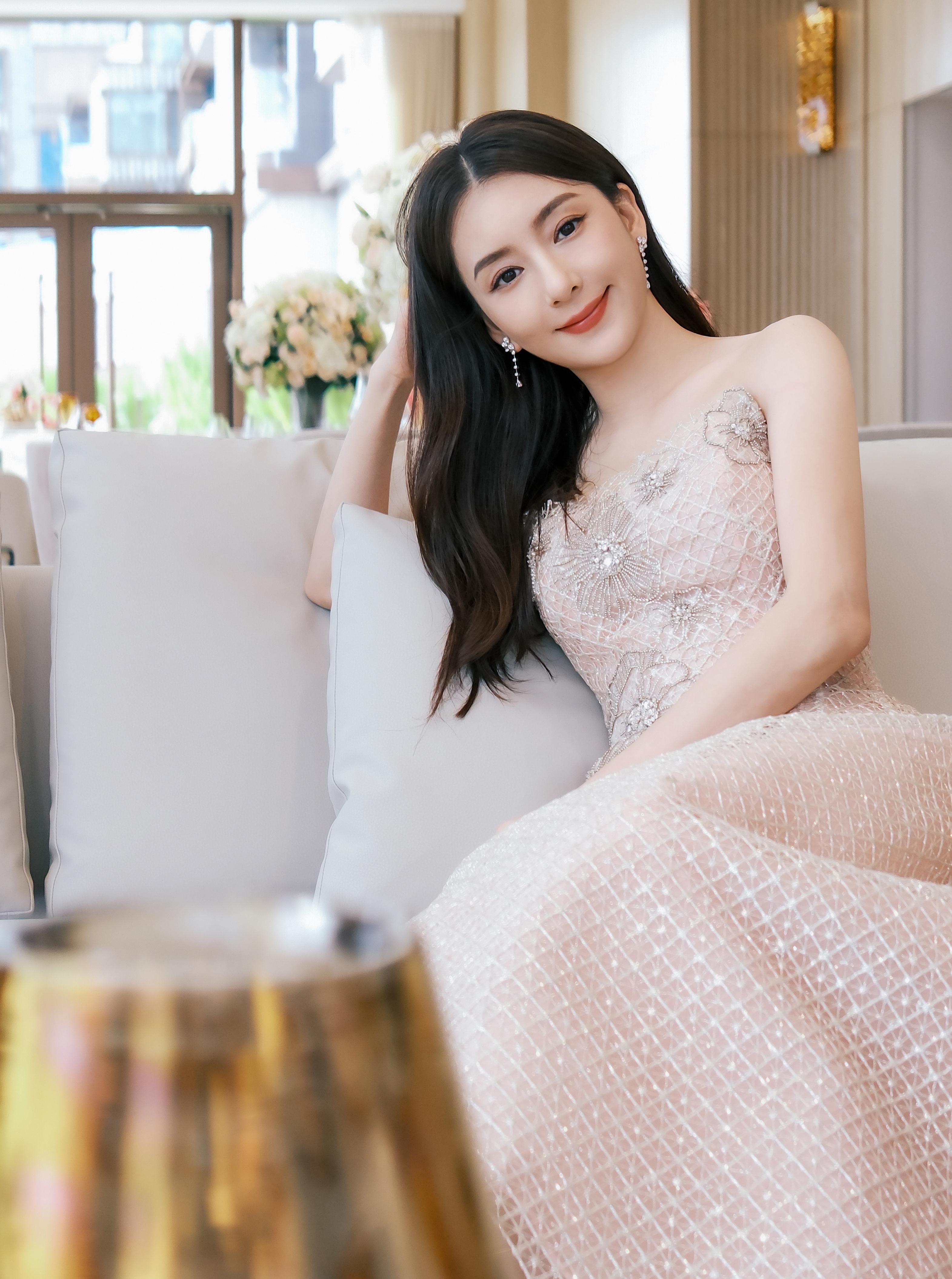 方媛表示如果有意在港置業,相信郭富城一定會支持她。