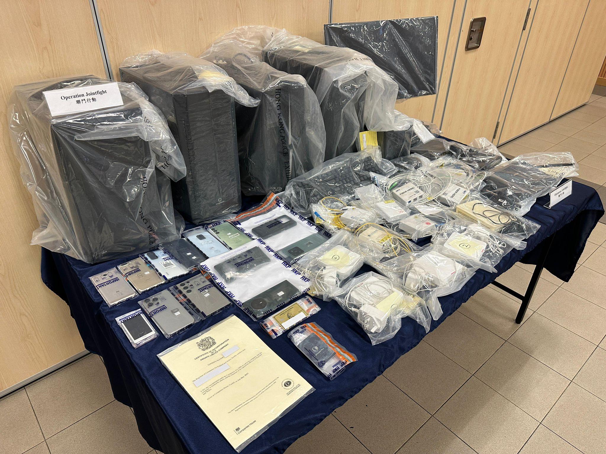 黃大仙警區人員瓦解一個利用加密貨幣洗黑錢的本地集團,拘捕25人。