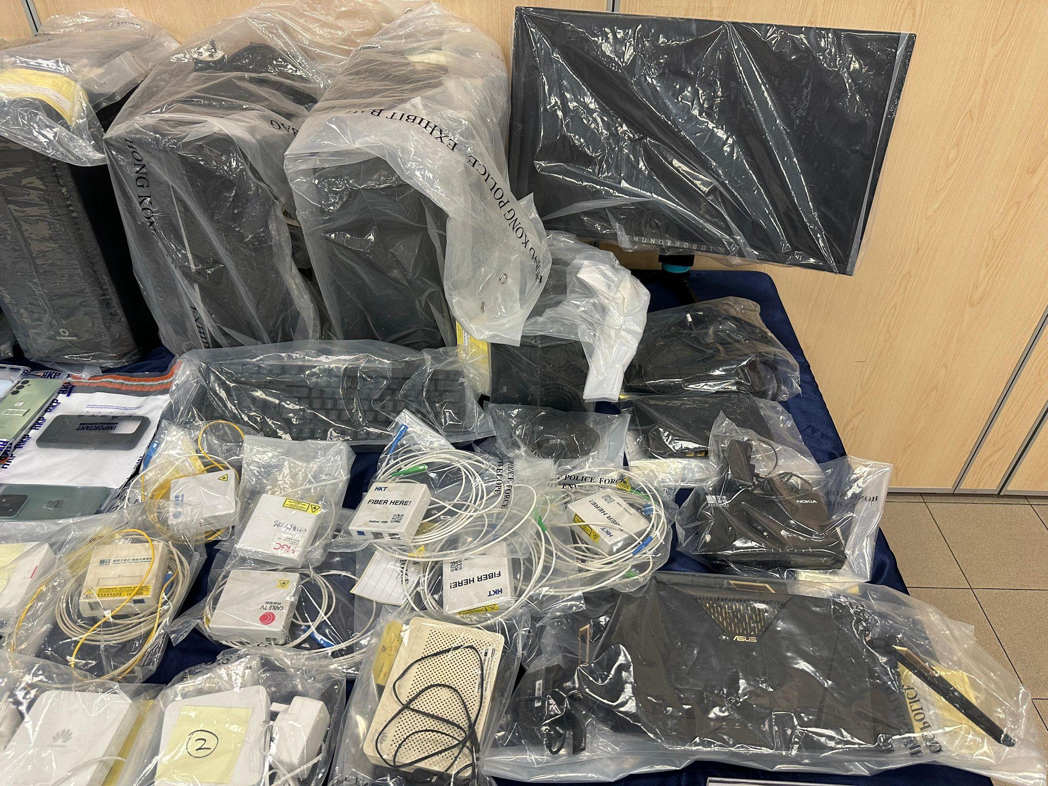 黃大仙警區人員瓦解一個利用加密貨幣洗黑錢的本地集團,拘捕25人。