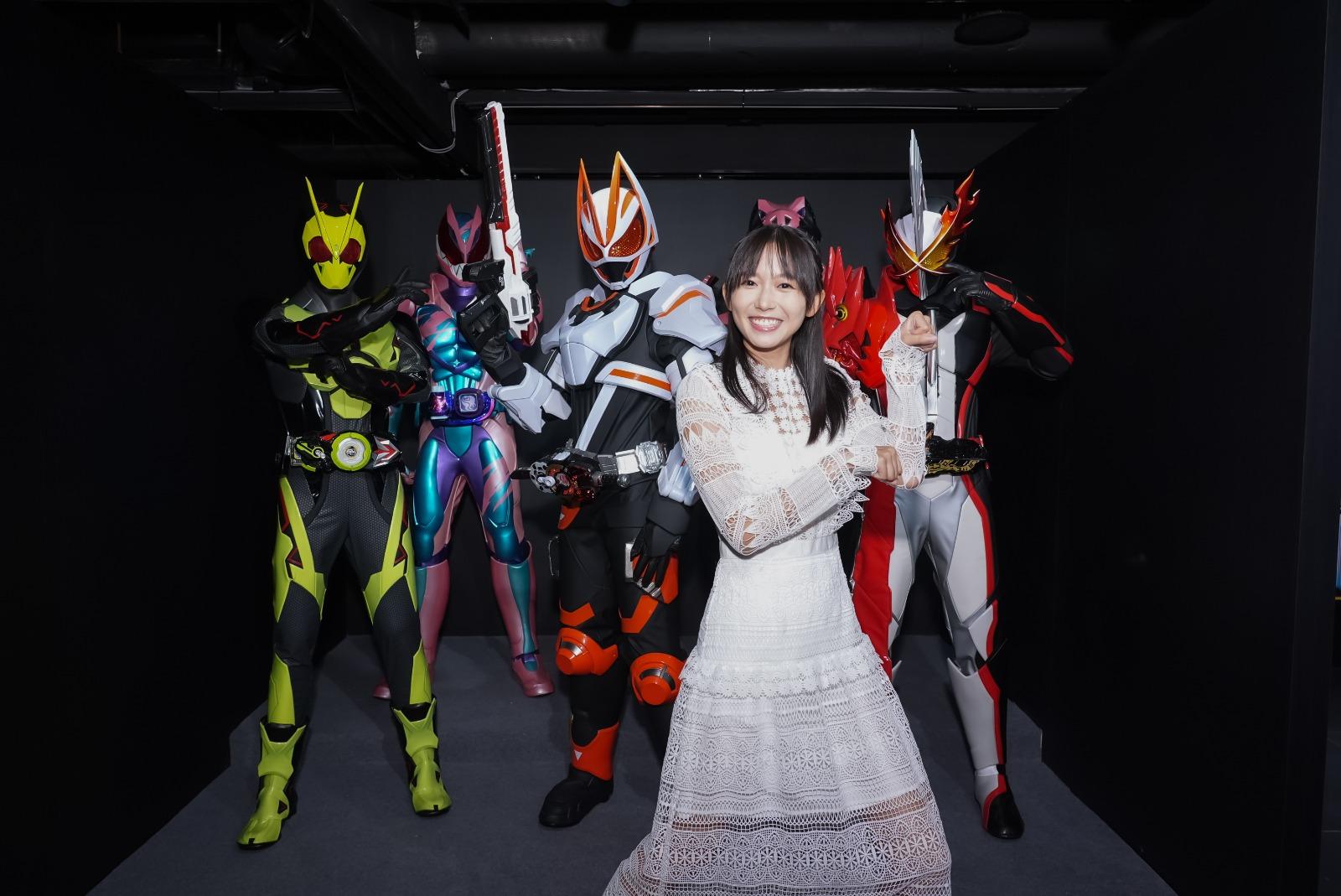 《幪面超人 50 週年紀念展》,請來飾演幪面超人HAKUBI的志田音音,和香港拉打迷見面。