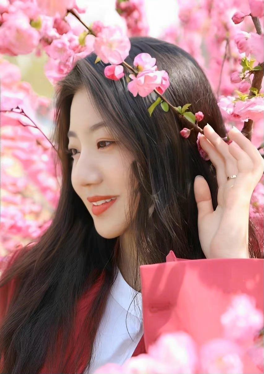 「最美警花」張津瑜。(微博圖片)