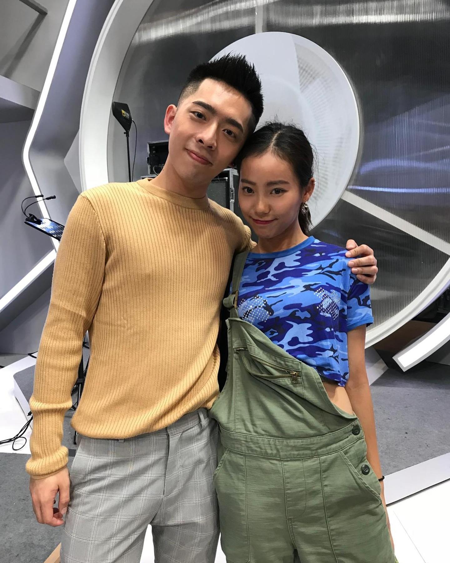 Edan與JACE識於微時,兩人曾合作主持《激安百貨》。