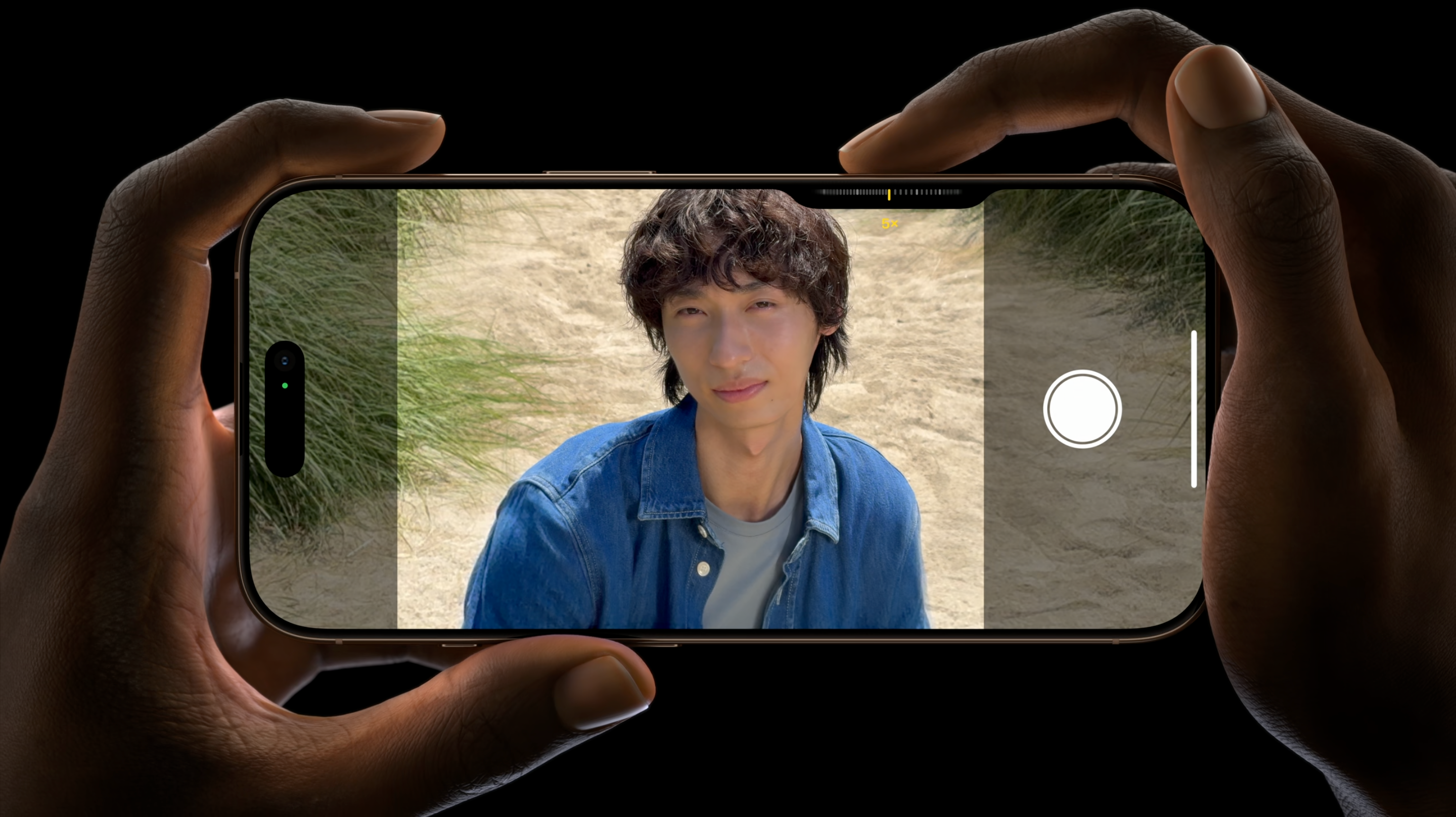 iPhone 16 Pro新增相機控制。