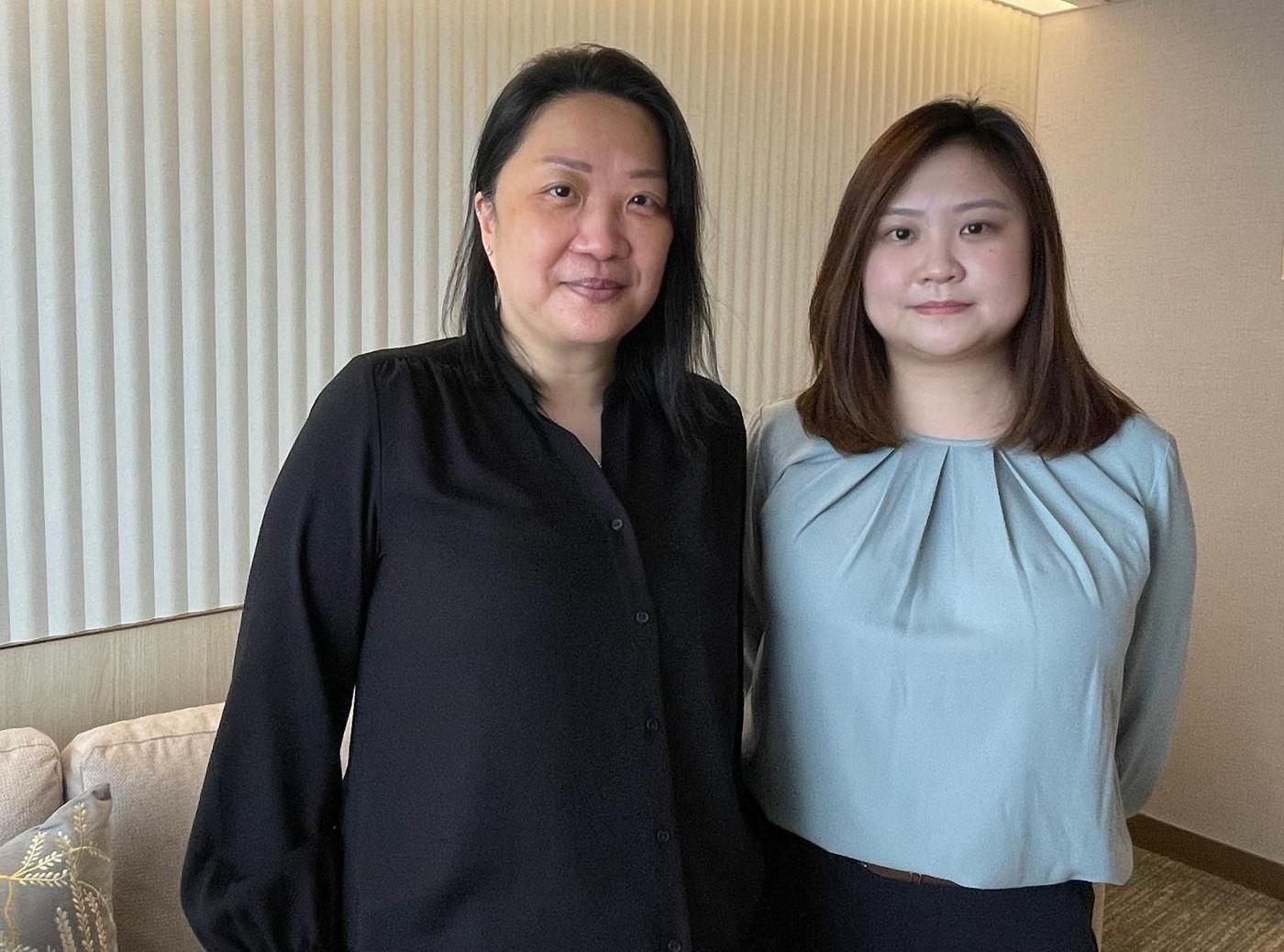 何泇儀(左)表示,未來會繼續加強宣傳照顧者支援專線;陳號指出,須與求助者建立信任,才能協助到他們。(港台圖片)