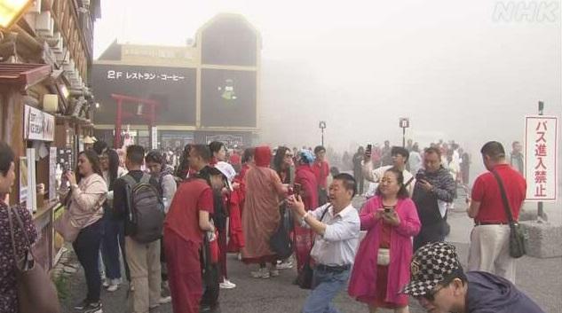 富士山吉田口步道五合目就像遊客區。(互聯網)