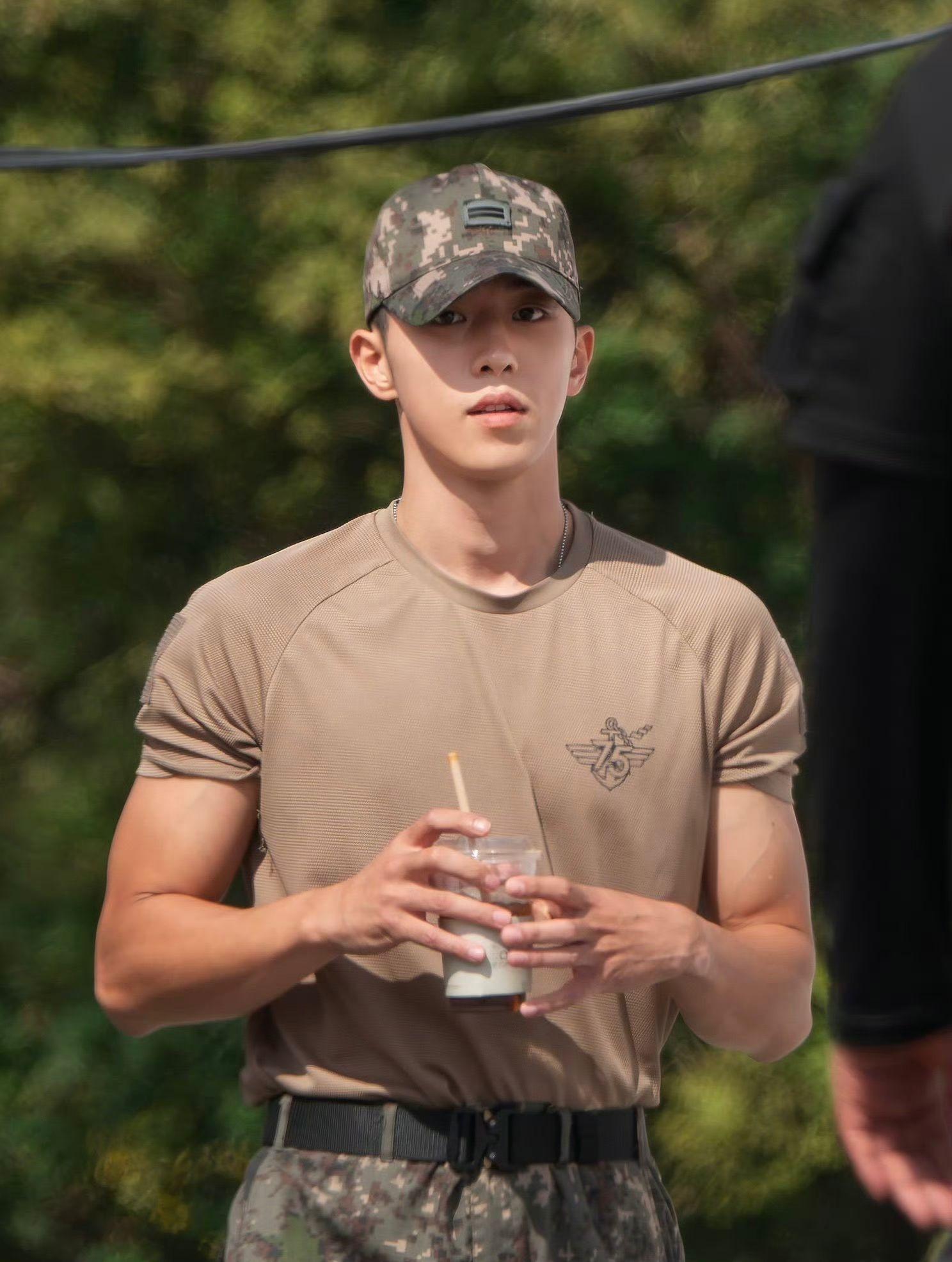 「南朋友」是在去年3月20日入伍。