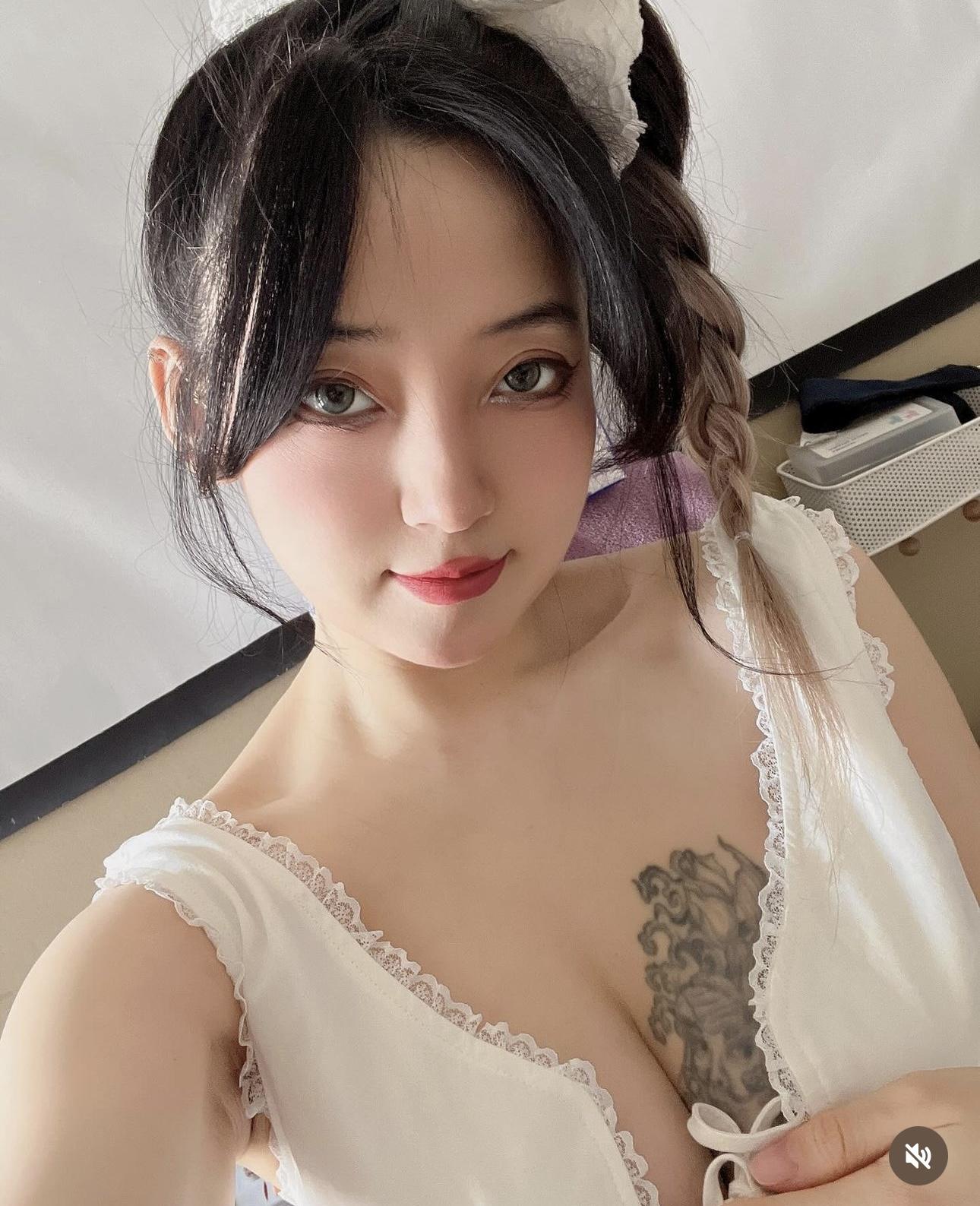 屯門娜娜快將榮升人母。