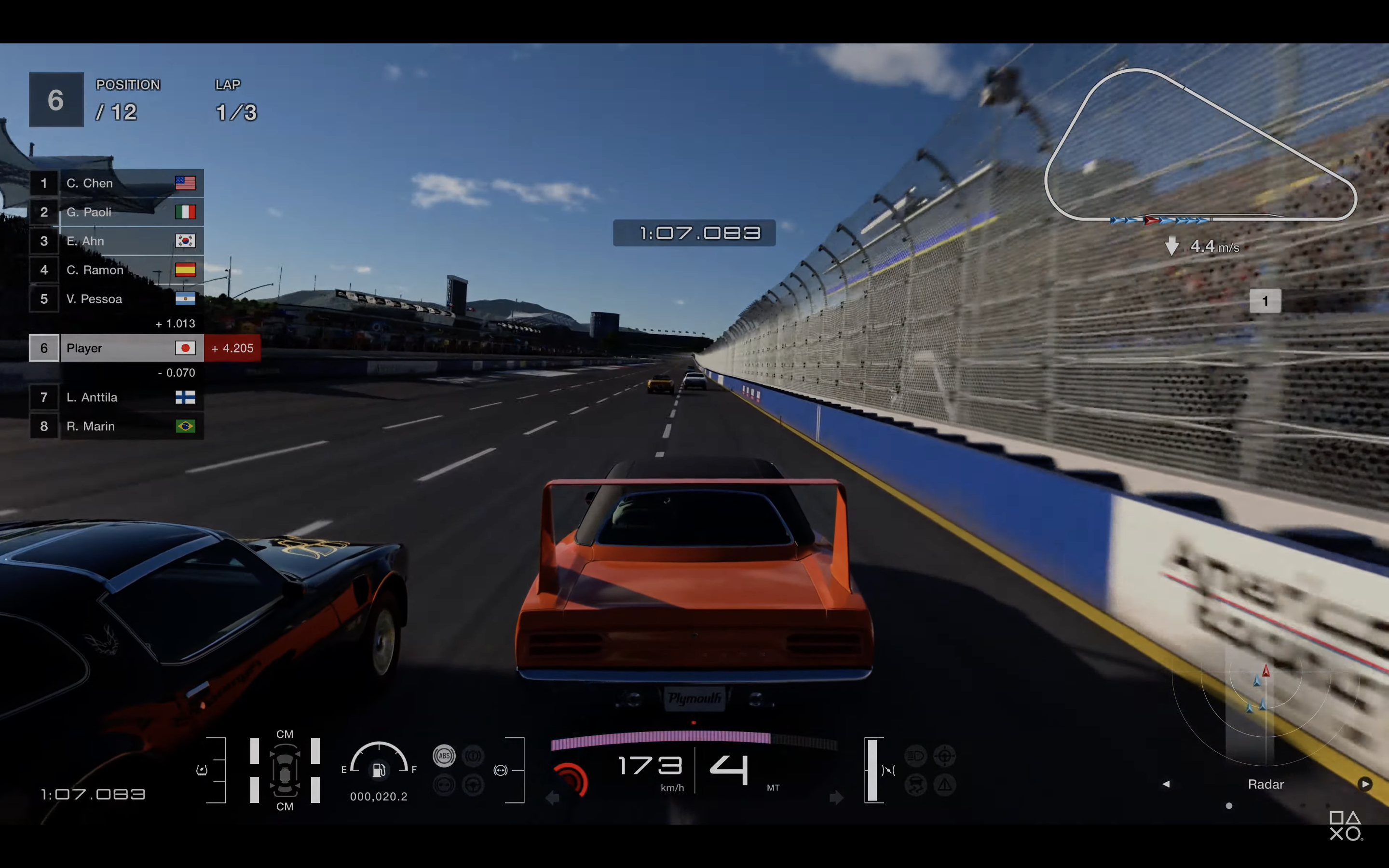 PS5 Pro《跑車浪漫旅7》可見車身的倒影更迫真。