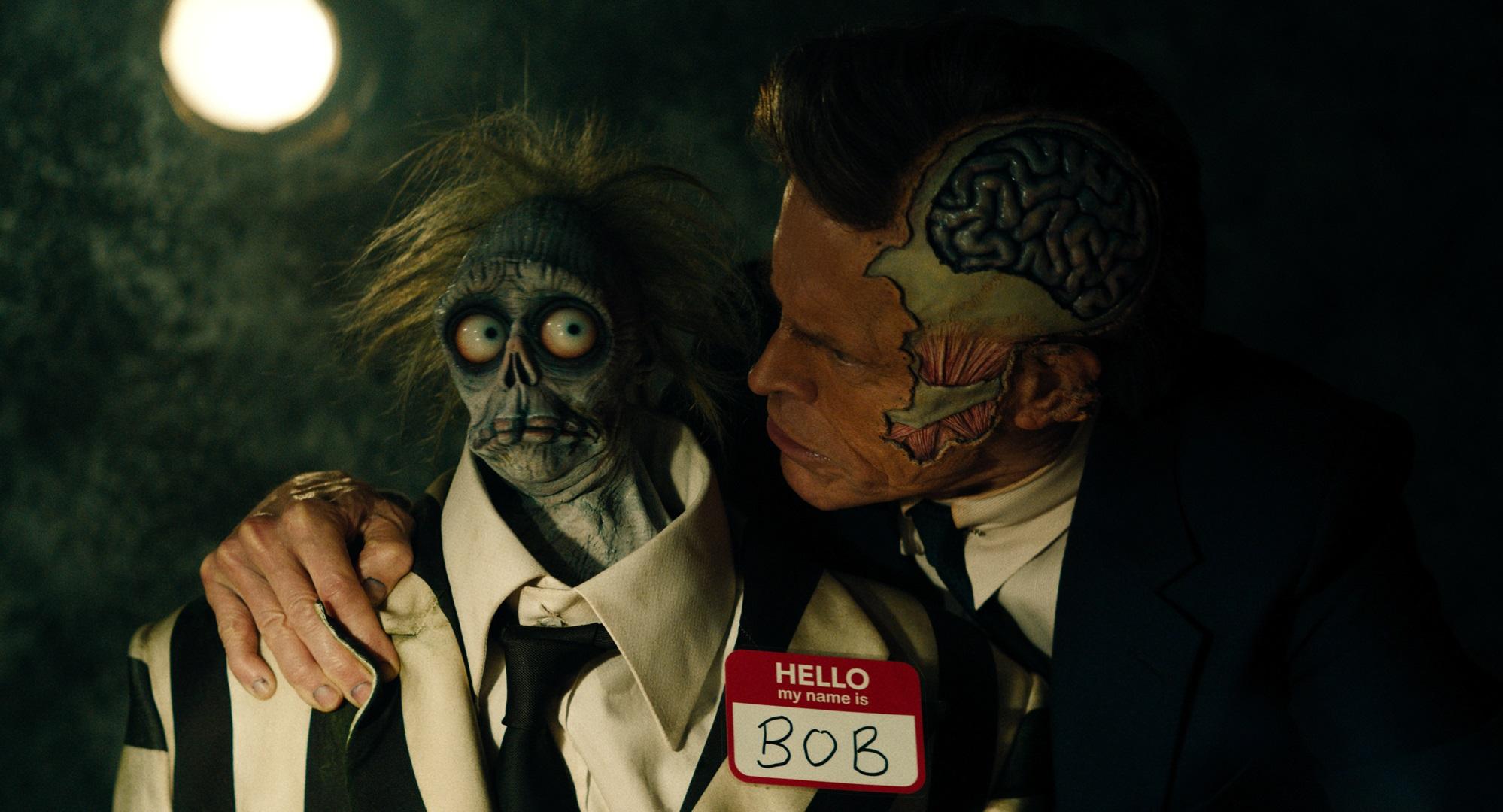 《嘩鬼家族 BEETLEJUICE》阿卜遇危機,命運令人關注。