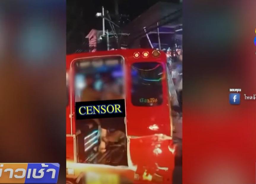 布吉一輛篤篤車後座有4男女肉體交纏,上演活春宮。(互聯網)