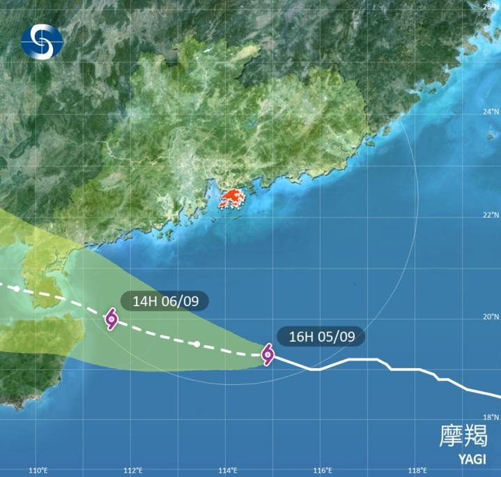 天文台指,按照現時預測,摩羯將維持超強颱風強度,在明早於本港西南300公里左右掠過。(天文台網頁圖片)