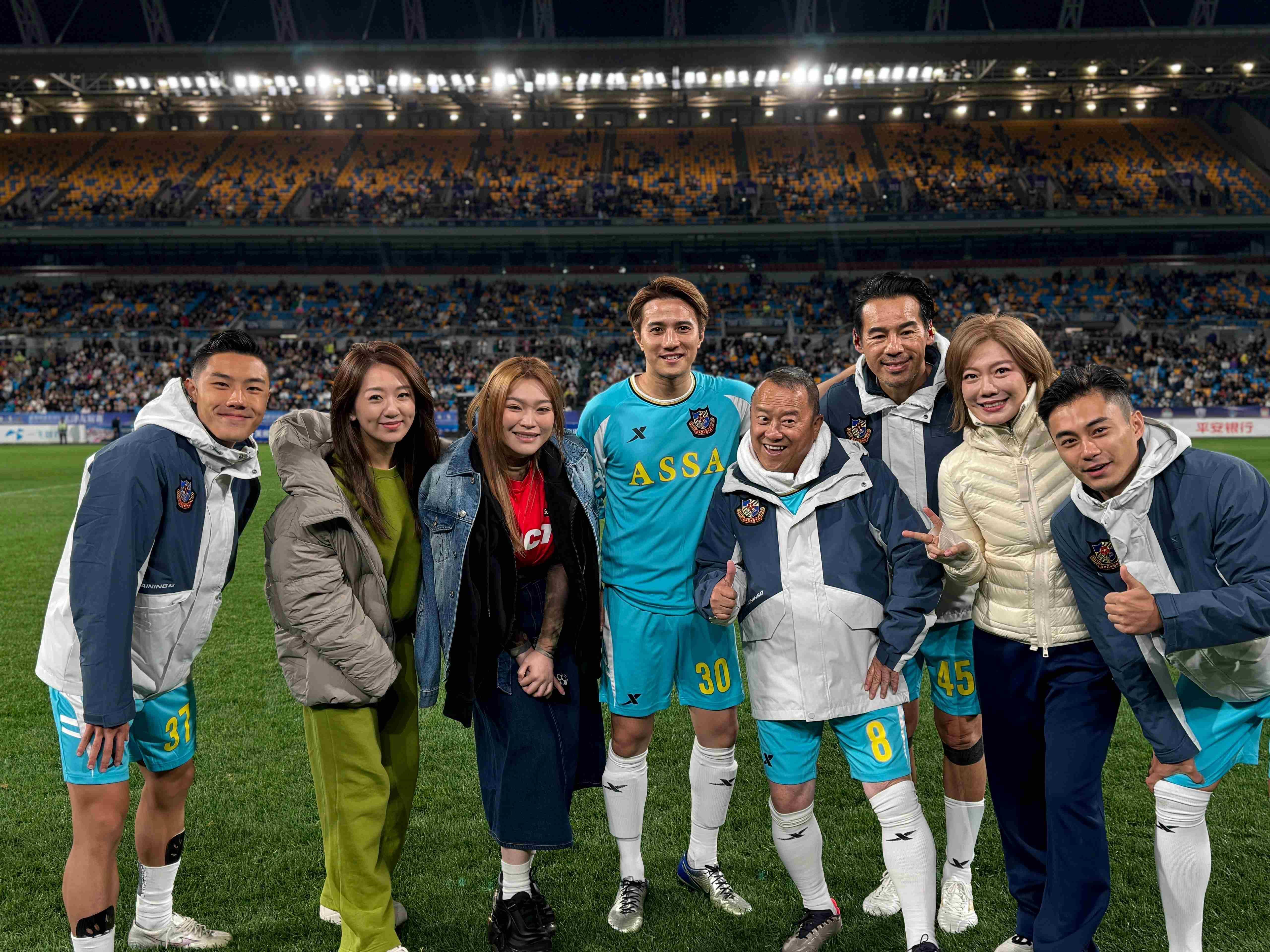 曾志偉引薦新血黃庭鋒、孔德賢兩位生力軍加入球隊。