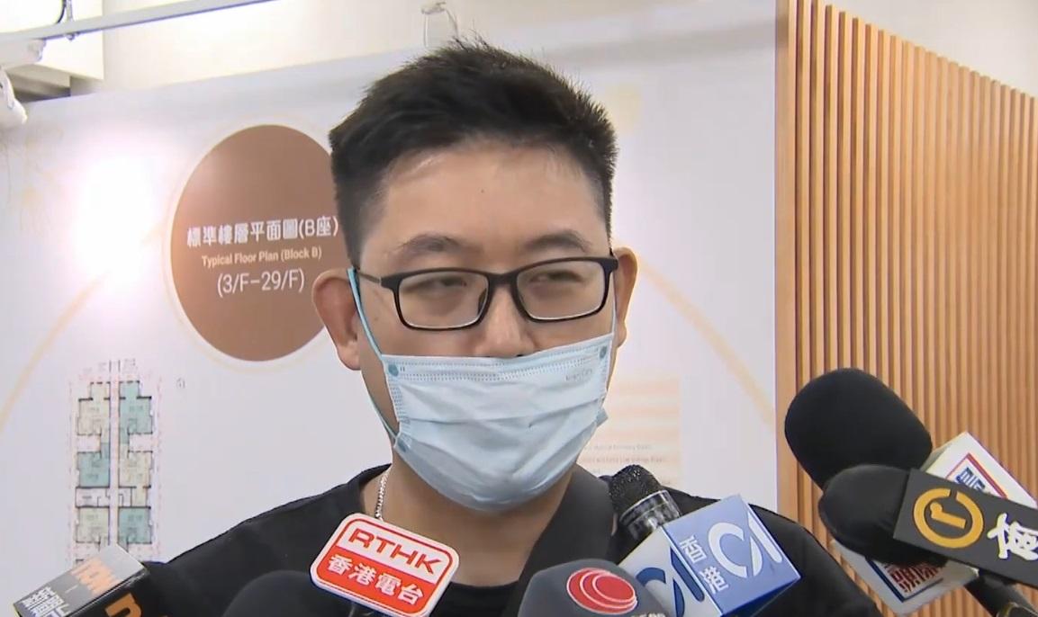 蘇先生指,雖然現在私樓是便宜,但居屋有自己優勢。(有線新聞截圖)