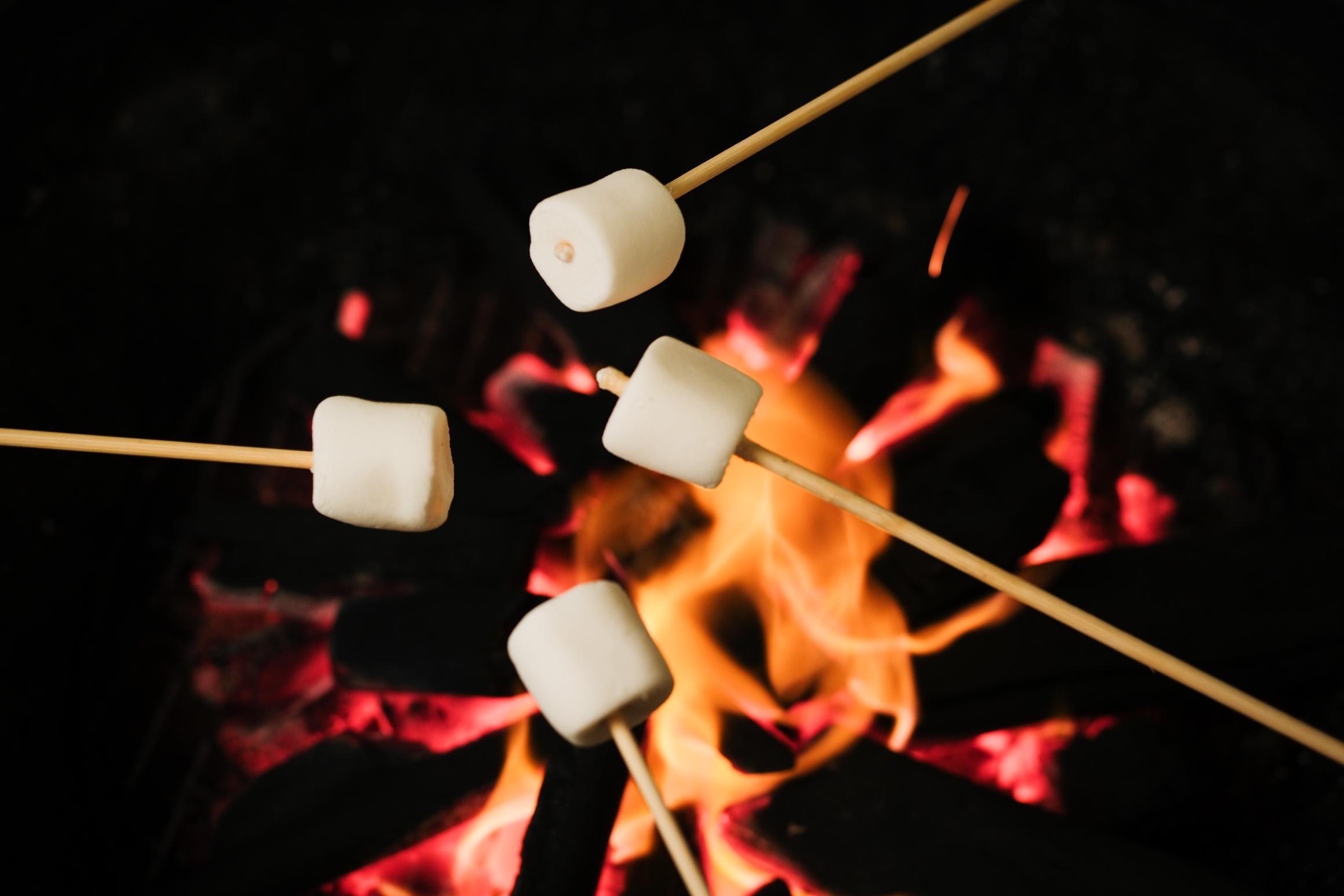 燒綿花糖尋回童年回憶。