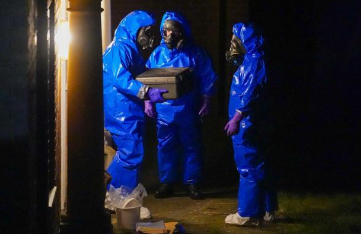 鑑證人員到場調查。(互聯網)