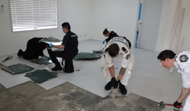 警方人員到場調查。(互聯網)