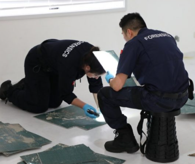 警方人員到場調查。(互聯網)