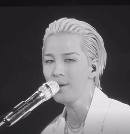 BIGBANG成員太陽(TAEYANG)翻唱方大同的《愛愛愛》。(太陽IG)