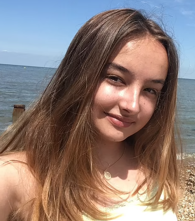 Fuller幾個月內多次求醫,直至第8次睇醫生,才轉介她進一步檢查。(互聯網)