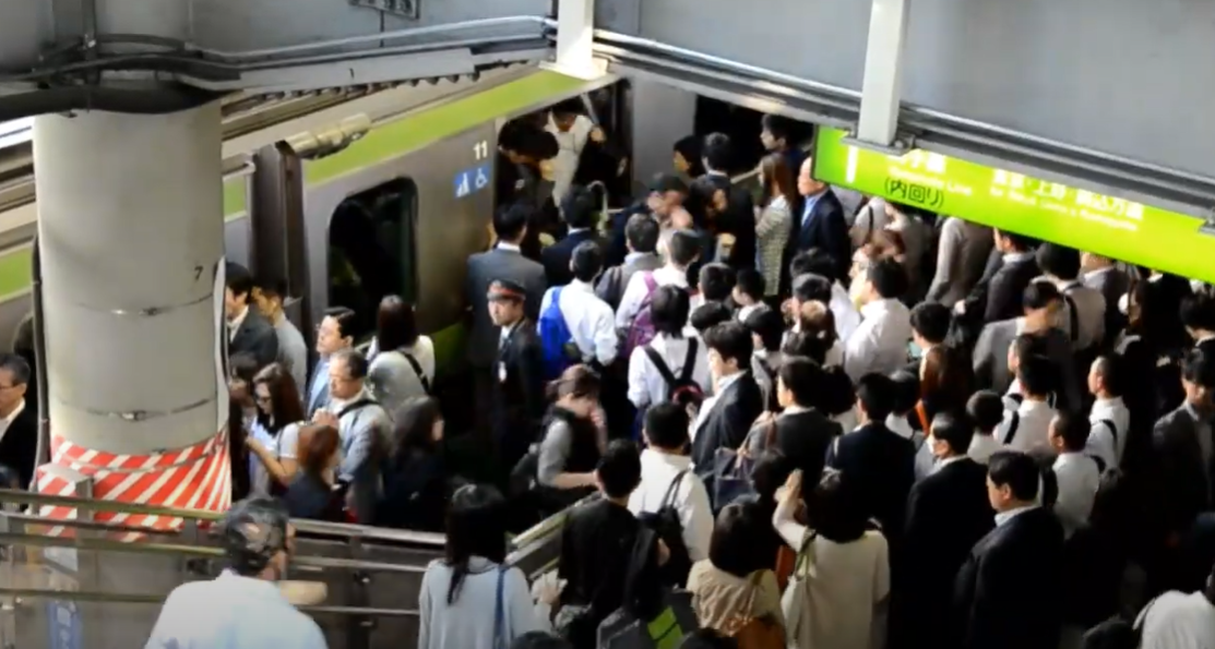 日本電車癡漢問題,據報有變本加厲之勢。(互聯網)