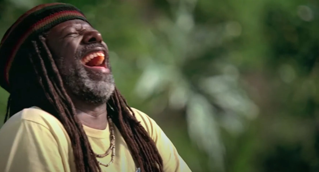 彩虹糖廣告。(互聯網)