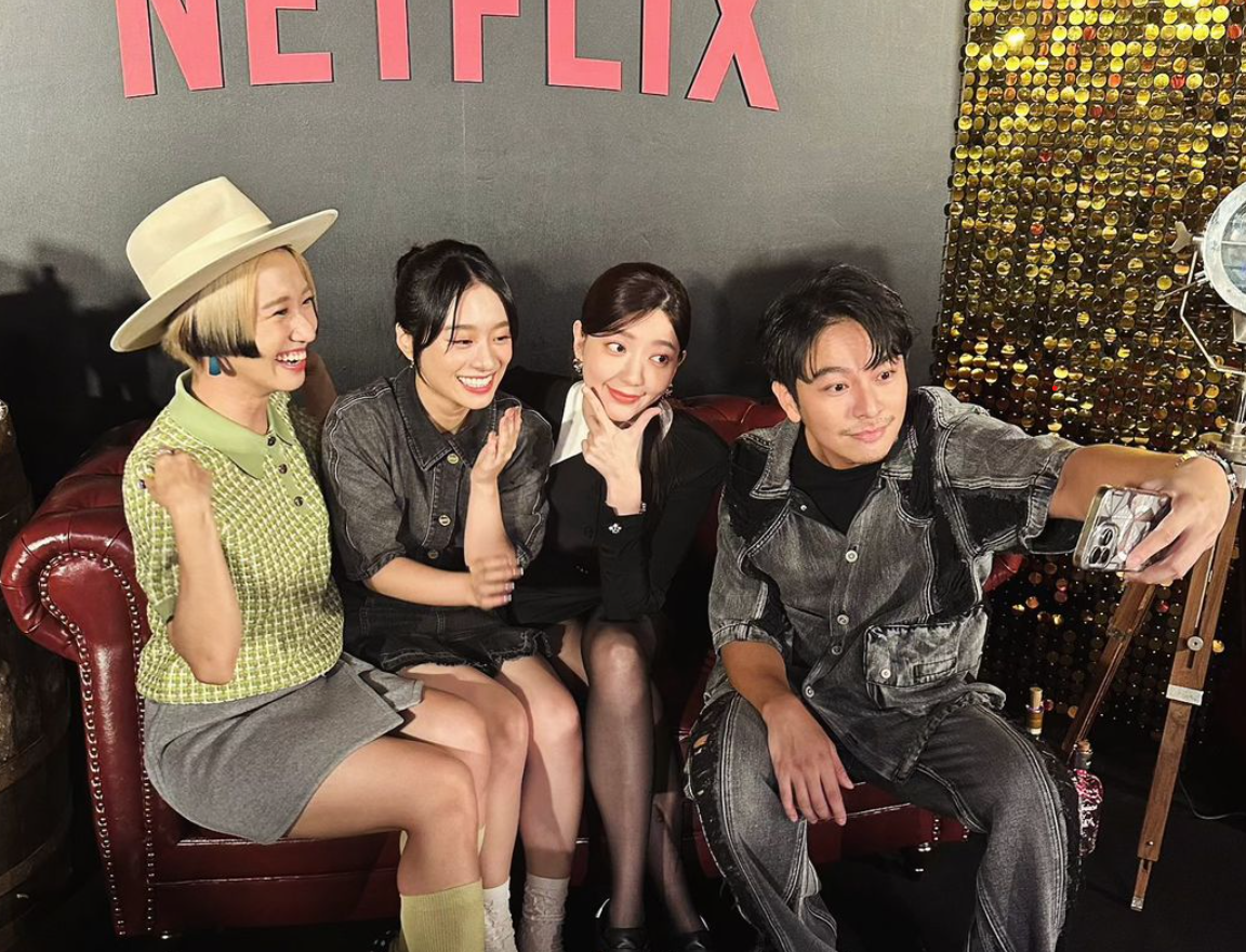 郭雪芙跟《此時此刻》演員一同出席昨日活動。