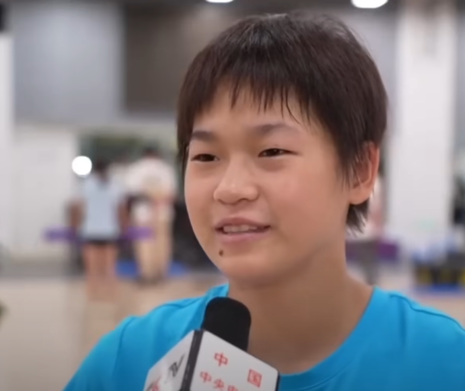 全紅嬋於巴黎奧運後享受了假期,在飲食方面「放飛自我」。 影片截圖