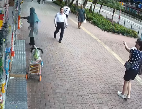 網上瘋傳一段「偷紙巾」的閉路電視片段 FB香港突發事故報料區及討論區