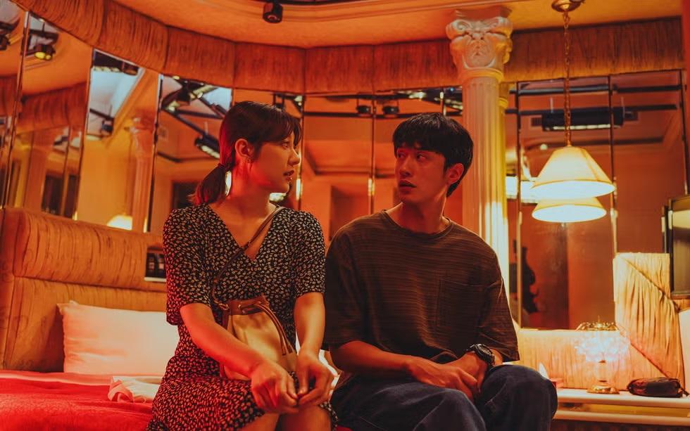 劉俊謙演Netflix劇《此時此刻》爆紅台灣,跟劇中拍檔郭雪芙雙雙首度入圍金鐘獎。