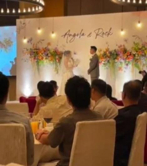 女網紅將婚宴主角王先生和王太的浪漫誓詞都拍下。(抖音)