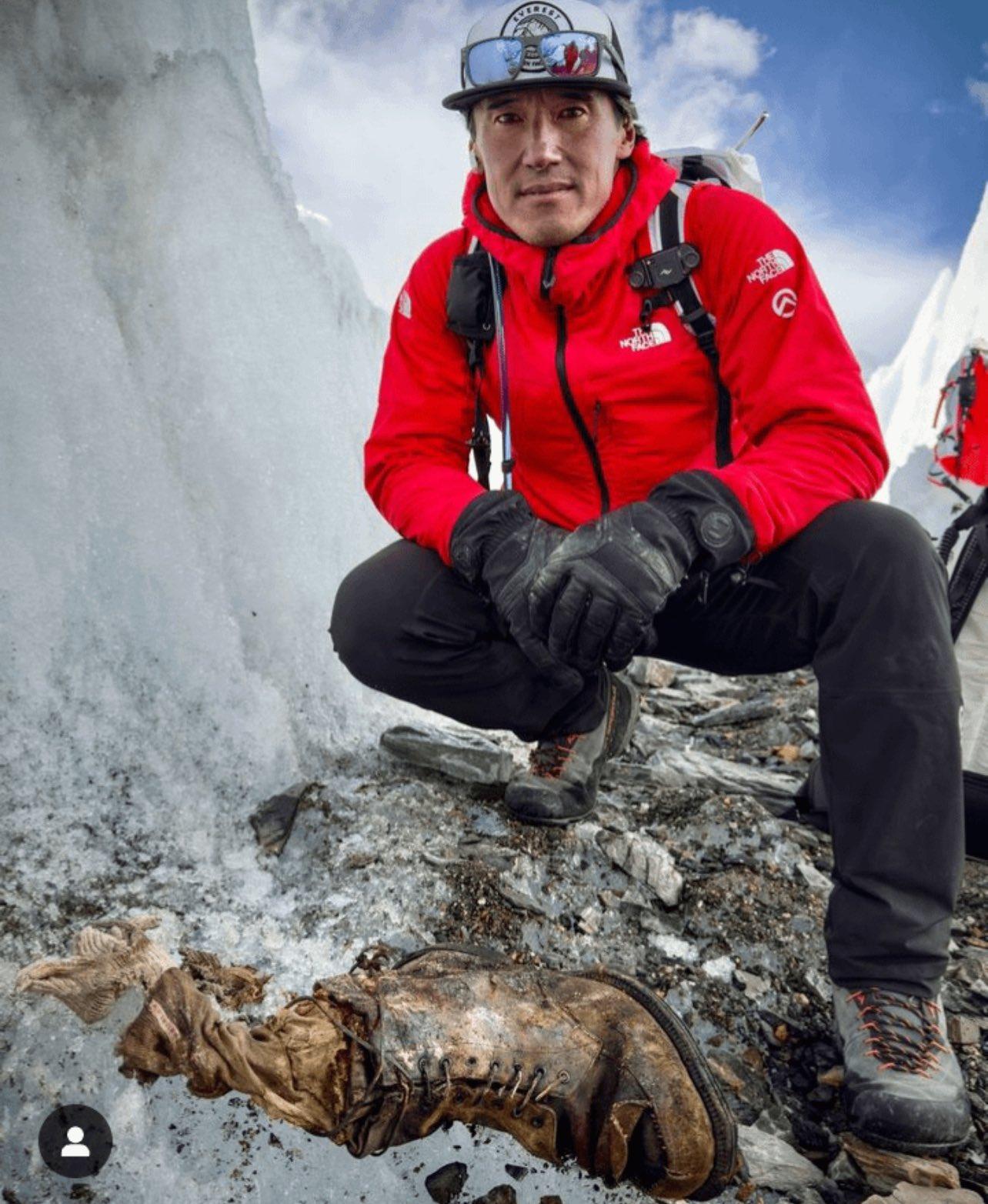 美國華裔登山家Jimmy Chin。(X)